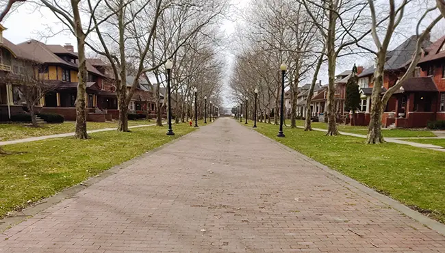 Detroit Roofing Services | Roofing Company | Mills Siding & Roofing